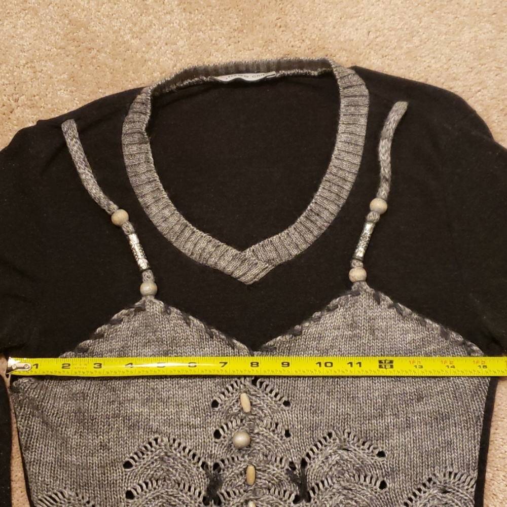 Sweater - Picture 5 of 7